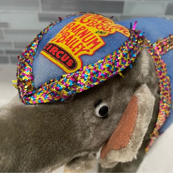 Vintage Ringling Bros Barnum Bailey Circus Gunther Farewell Tour Elephant Plush - Picture 5 of 15